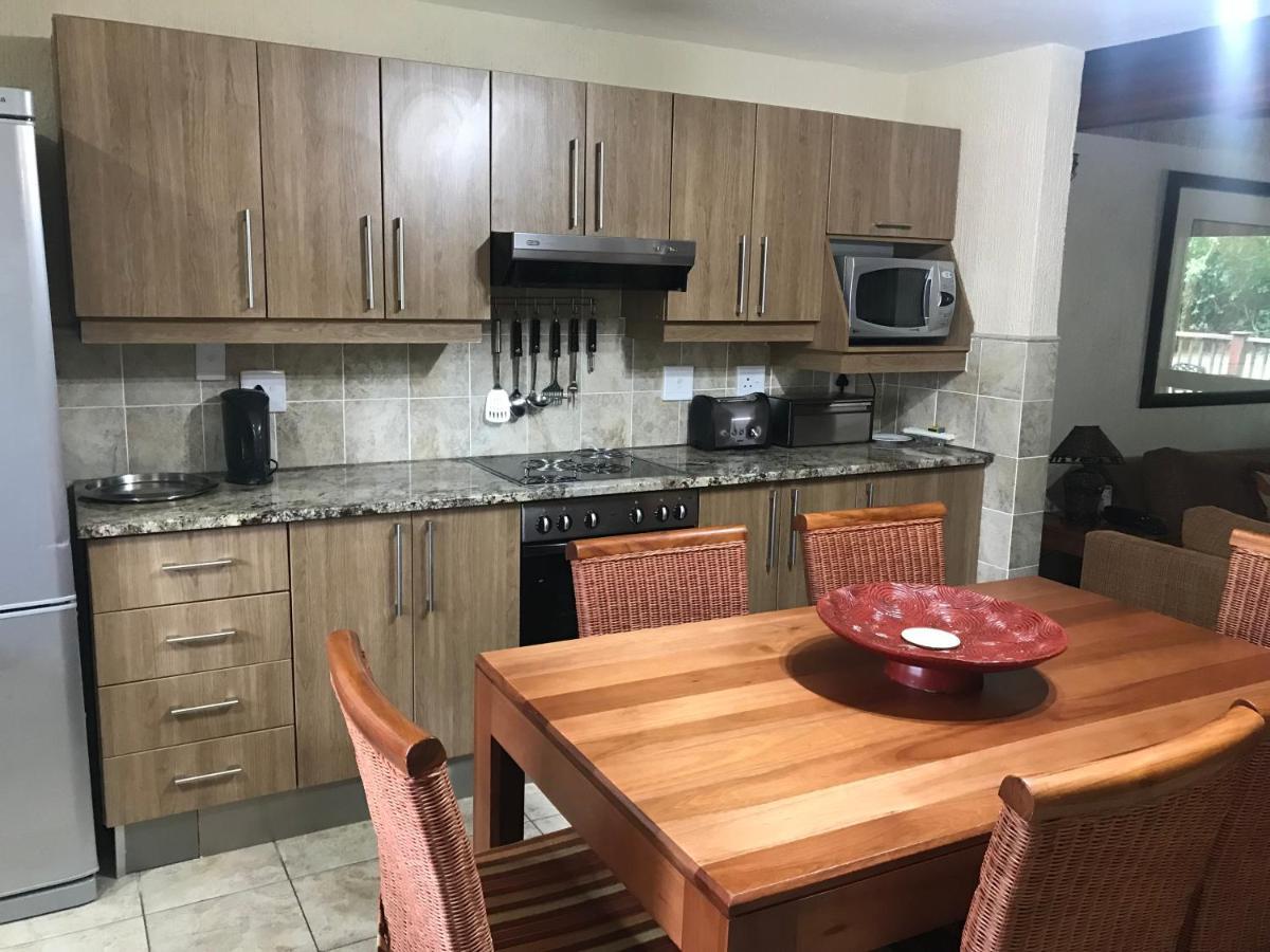 Phala Chalet No 236B Hazyview Esterno foto